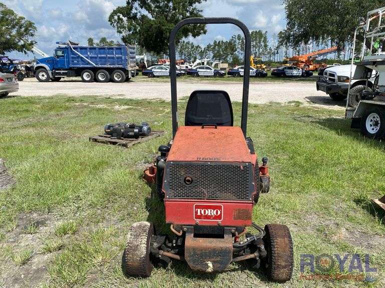2000 Toro Groundmaster 223-D Commercial Mower
