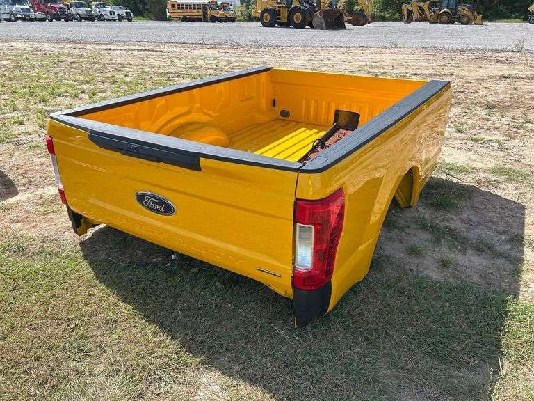Ford Super Duty Pickup Truck Bed