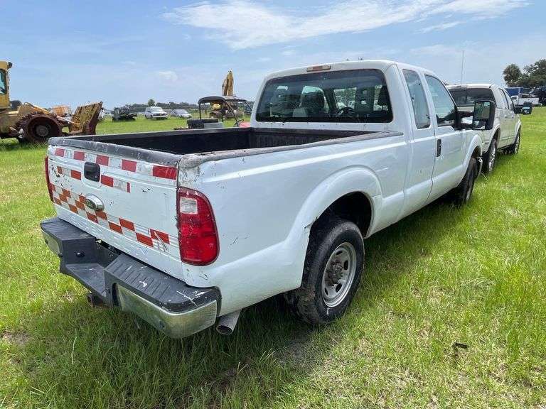 2013 Ford F-250 Ext. Cab Pickup Truck