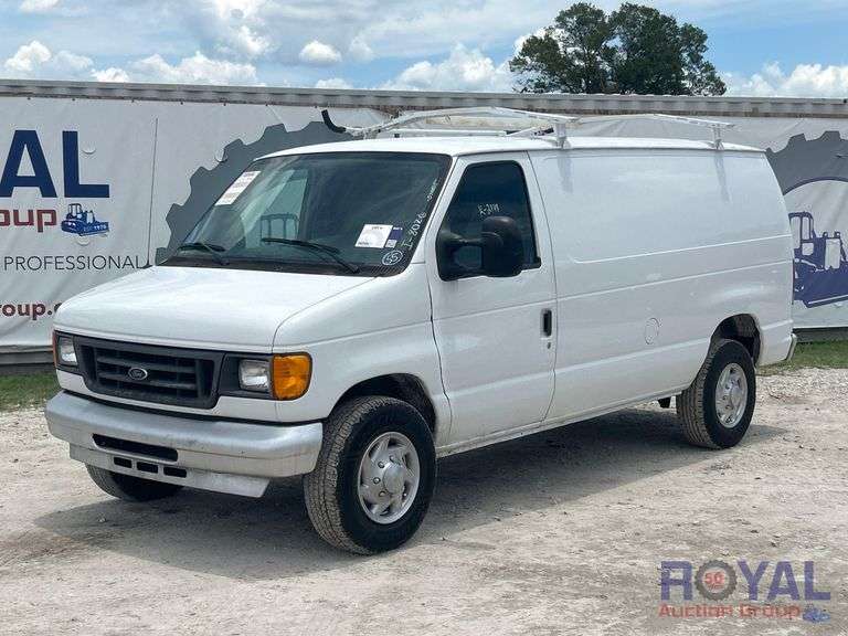 2007 Ford E-250 Cargo Van