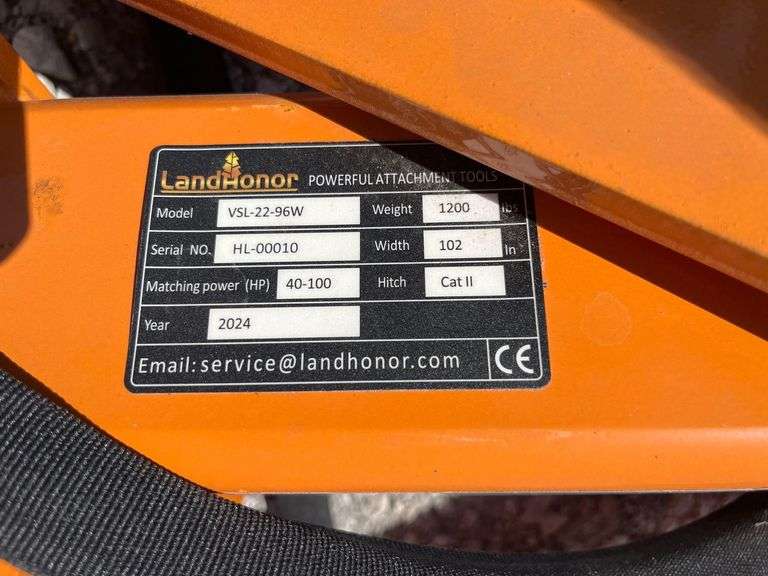 2024 LandHonor VSL-22-96W Cat II Hydraulic Hay Bale Unroller Attachment