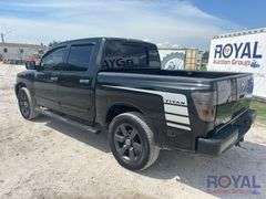 2012 Nissan Titan Crew Cab Pickup Truck