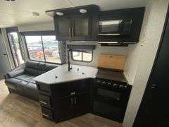 2022 Forest River Cherokee Grey Wolf 26BRB Patriotic Edition 32ft. T/A Travel Trailer
