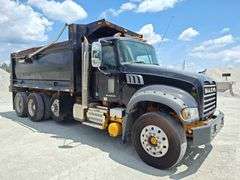 2017 Mack GU713 Granite Tri-Axle Dump Truck