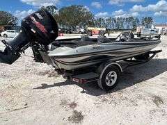 2017 Stratos 294 XL Evolution 20ft Fishing Boat with 20ft Boat Trailer