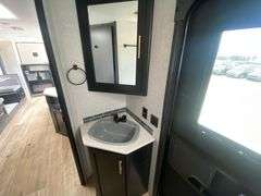 2022 Forest River Cherokee Grey Wolf 26BRB Patriotic Edition 32ft. T/A Travel Trailer