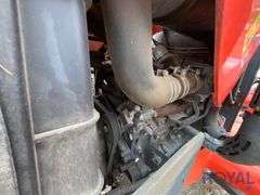2011 Kubota M7040SUD 68HP 4WD Utility Loader Tractor