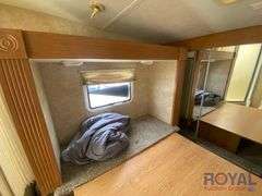 2007 Dutchmen Victory Lane 38SRV 40FT. Tri-Axle 5th Wheel Toy Hauler Travel Trailer