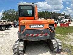 2018 Doosan DX85R-3 Midi Excavator
