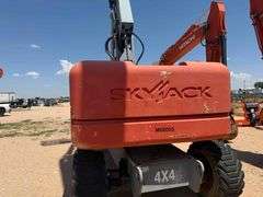 2015 SkyJack SJ86T 4x4 86ft Telescopic Boom Lift