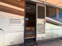 2000 Safari C-Series 425 40ft Panther Motorhome