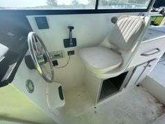 1992 Bayliner Trophy 21ft Yacht with 24ft T/A Boat Trailer