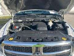 2015 Ram 1500 4x4 Crew Cab Pickup Truck