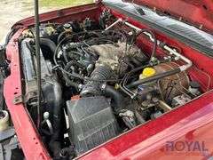 2001 Nissan Frontier Crew Cab Pickup Truck