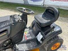 2016 Poulan Pro PP19A42 42in Riding Mower