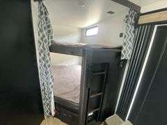 2022 Forest River Cherokee Grey Wolf 26BRB Patriotic Edition 32ft. T/A Travel Trailer