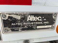 2013 International DuraStar 4400 Altec AM547 50FT Material Handling Insulated Forestry Bucket Truck