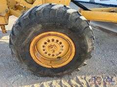 2000 John Deere 770CH Articulated Motor Grader