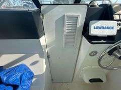 1992 Bayliner Trophy 21ft Yacht with 24ft T/A Boat Trailer
