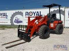 2011 Kubota R520S Articulated Wheel Loader