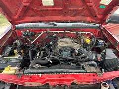 2001 Nissan Frontier Crew Cab Pickup Truck