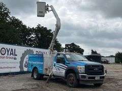 2012 Ford F-550 4x4 Versalift VO36I-01 36ft Insulated Bucket Truck