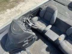 2017 Stratos 294 XL Evolution 20ft Fishing Boat with 20ft Boat Trailer