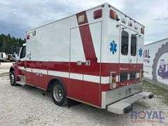 2004 Freightliner M2 106 Ambulance