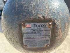 2014 International DuraStar 4300 Terex BT2047 47ft Crane Truck