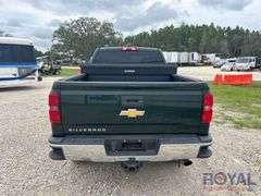 2015 Chevrolet Silverado 2500HD 4x4 Crew Cab Pickup Truck