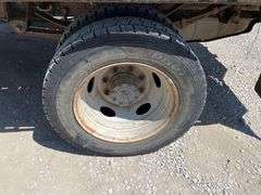 2000 Ford F-450 11ft  Flatbed Truck