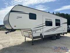 2015 Revere Shasta 27DB 5th Wheel Travel Trailer