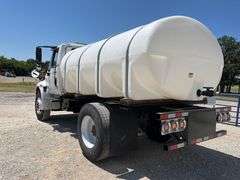 2010 International 4300 2,000 Gallon Water Truck