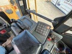 2005 John Deere 824J Articulated Wheel Loader