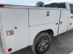 2015 Chevrolet Silverado 2500HD Crew Cab Reading Service Truck
