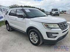 2017 Ford Explorer XLT SUV