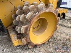 2019 Caterpillar 815K Articulated Compactor