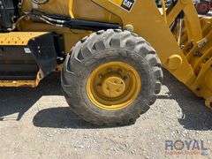2022 Caterpillar 420 4x4 Extendahoe Loader Backhoe