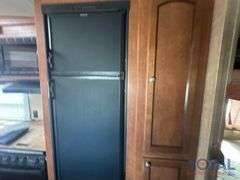 2015 Revere Shasta 27DB 5th Wheel Travel Trailer