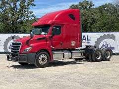 2020 Freightliner Cascadia 126 T/A Sleeper Cab Truck Tractor