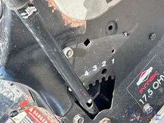 2007 Craftsman LT2000 42in Riding Mower