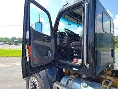 2017 Peterbilt 567 Tri-Axle Dump Truck
