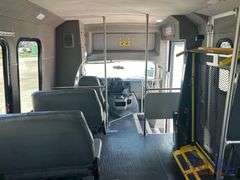 2019 Ford E-450 Super Duty Passenger Bus
