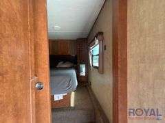 2015 Revere Shasta 27DB 5th Wheel Travel Trailer