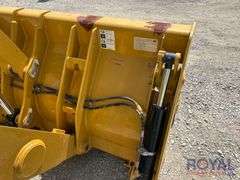 2022 Caterpillar 420 4x4 Extendahoe Loader Backhoe