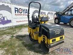 2019 Bomag BW 900-50 36in Smooth Tandem Articulating Vibratory Roller