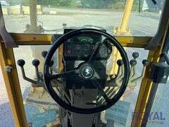 2000 John Deere 770CH Articulated Motor Grader