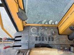 2000 John Deere 770CH Articulated Motor Grader