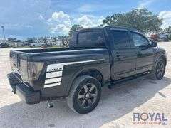 2012 Nissan Titan Crew Cab Pickup Truck