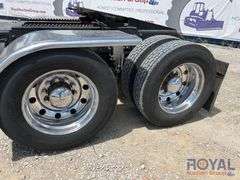 2006 Peterbilt 379 T/A Wet Kit Sleeper Cab Truck Tractor